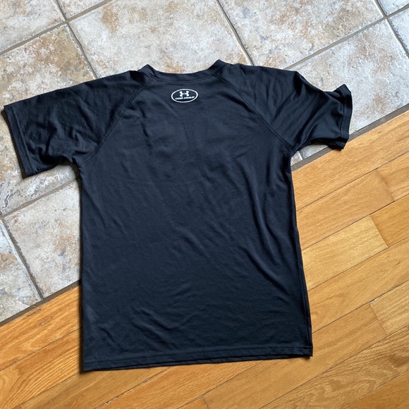 COPY - Boy’s under armor t-shirt size youth large - Picture 3 of 3